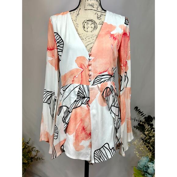 Elliatt Floral Pink and White Romper S - Picture 2 of 11